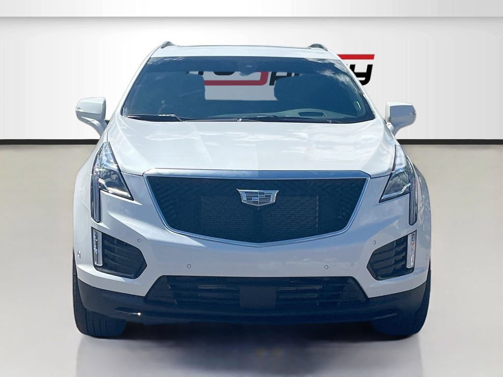 Used 2026 Cadillac XT5 Sportv w/ LPO, Onyx Lite Package AWD/4WD image 2