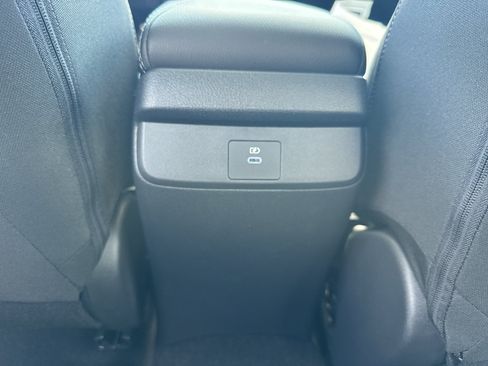 New 2027 Nissan Sentra SV FWD image 31