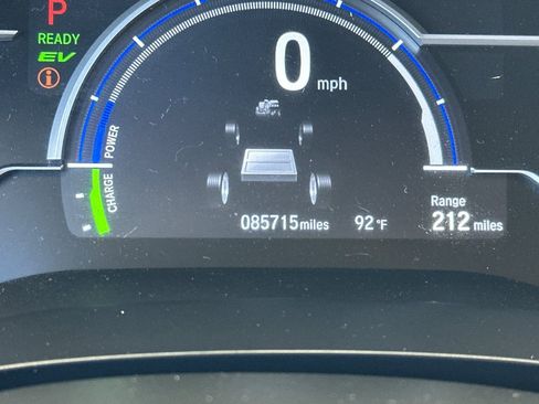 Used 2020 Honda Clarity Touring image 24