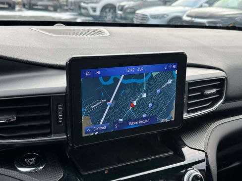 Used 2022 Ford Explorer ST-Line w/ Class IV Trailer Tow Package image 28