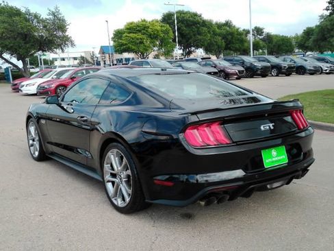 Used 2018 Ford Mustang GT Premium w/ Equipment Group 401A RWD image 13