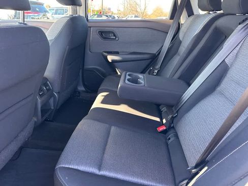 Used 2021 Nissan Rogue S image 12