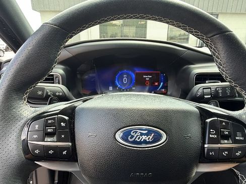 Used 2023 Ford Explorer ST w/ Equipment Group 401A AWD/4WD image 15