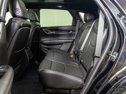 Used 2020 Cadillac XT5 Premium Luxury w/ LPO, Floor Liner Package AWD/4WD image 40