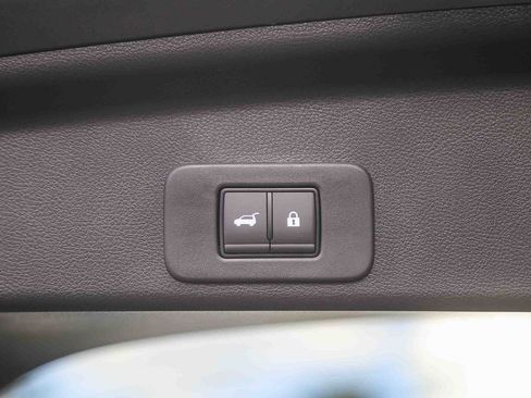 New 2026 Nissan Murano SV AWD/4WD image 12