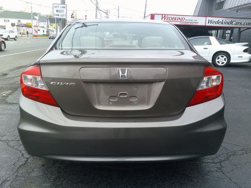 Used 2012 Honda Civic LX image 4