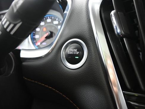 Used 2019 Chevrolet Traverse Premier w/ LPO, Blackout Package AWD/4WD image 33