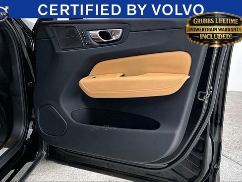 Certified 2023 Volvo XC60 B5 Ultimate w/ Protection Package Premier FWD image 24