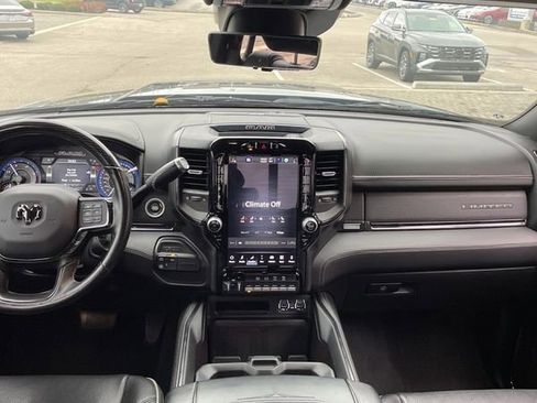 Used 2022 RAM 3500 Limited image 18