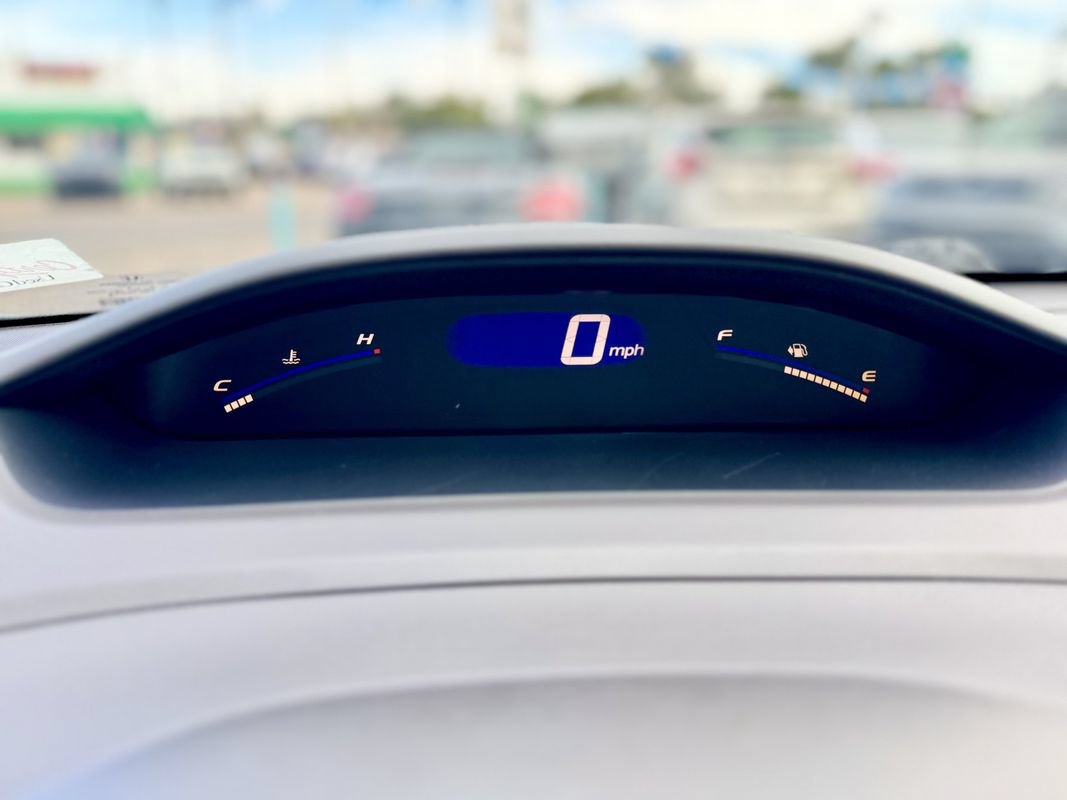 Used 2011 Honda Civic LX image 21