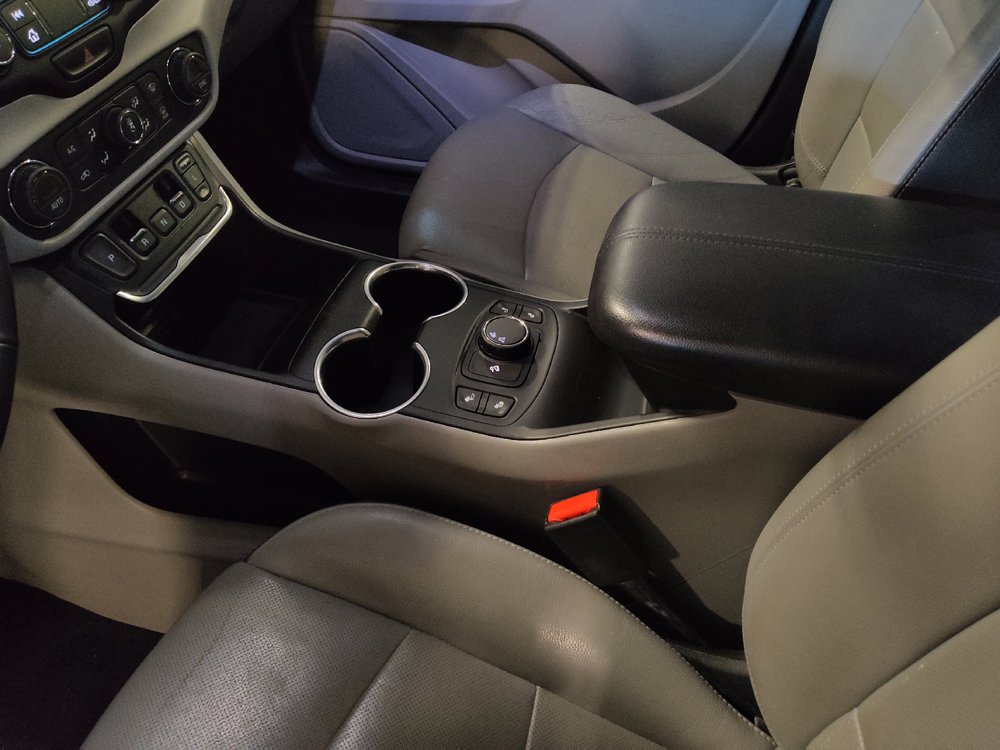 Used 2019 GMC Terrain SLT FWD image 26