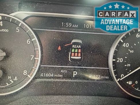 Used 2024 Nissan Pathfinder S AWD/4WD image 9