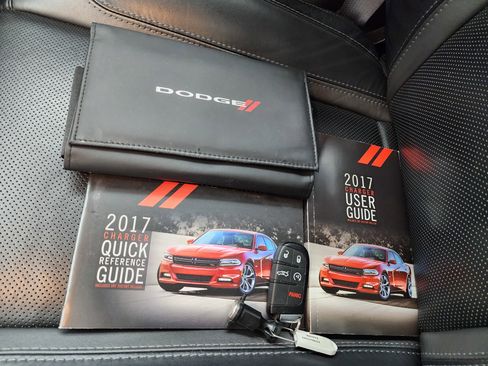 Used 2017 Dodge Charger SXT w/ AWD Plus Group image 43