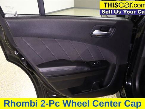 Used 2022 Dodge Charger R/T w/ Blacktop Package image 26