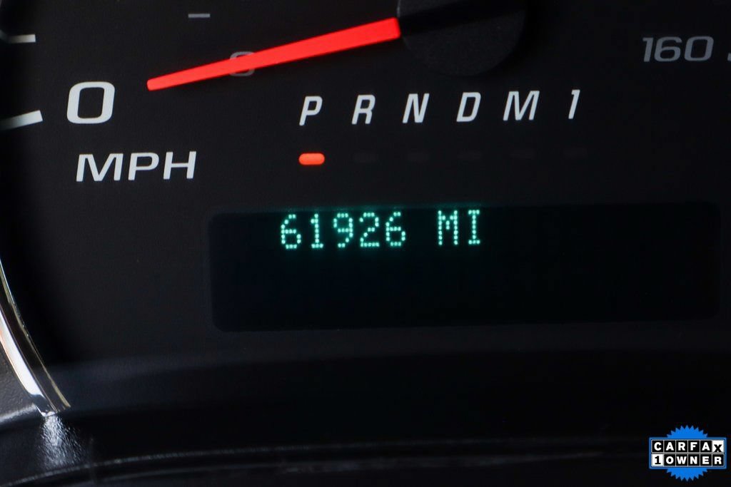 Used 2018 Chevrolet Express 3500 RWD image 21