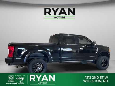Used 2017 Ford F350 Platinum w/ Platinum Ultimate Package AWD/4WD image 1