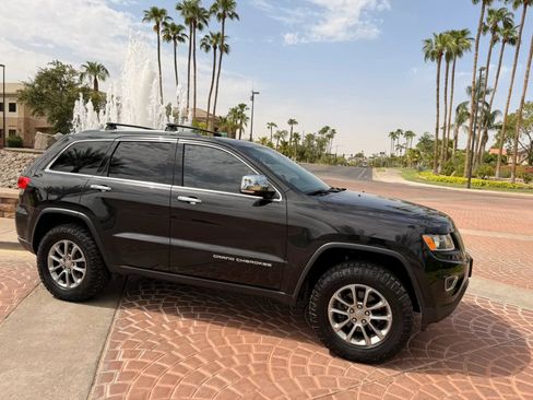 Used 2015 Jeep Grand Cherokee Limited RWD image 21