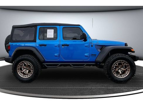 Used 2022 Jeep Wrangler Unlimited Sport AWD/4WD image 15