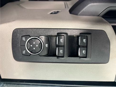 Used 2020 Ford F150 XL w/ Equipment Group 101A Mid AWD/4WD image 21