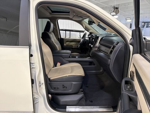 Used 2022 RAM 3500 Limited image 14