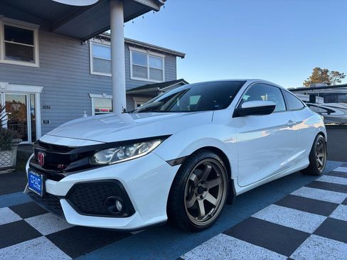 Used 2017 Honda Civic Si image 2