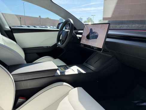 Used 2024 Tesla Model 3 Performance image 44