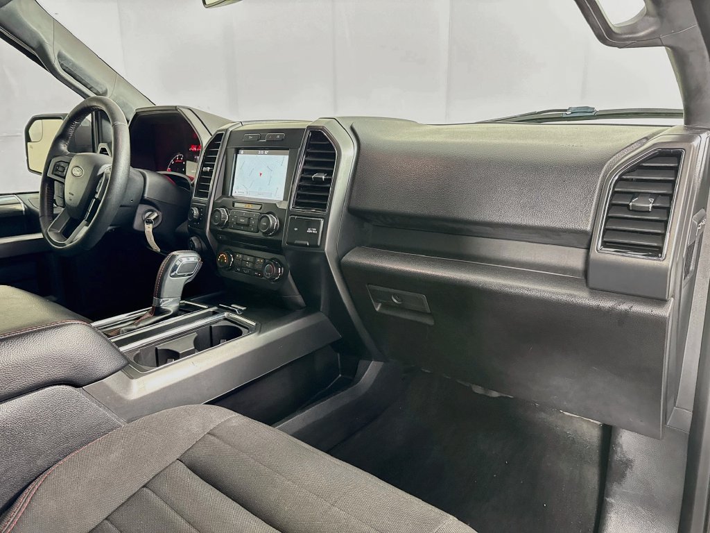 Used 2018 Ford F150 XLT w/ Equipment Group 302A Luxury AWD/4WD image 34