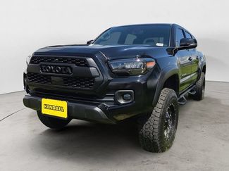 Used 2022 Toyota Tacoma TRD Off-Road AWD/4WD video 1