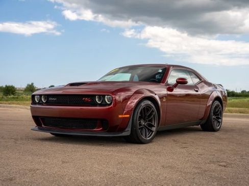Used 2021 Dodge Challenger R/T Scat Pack RWD image 3