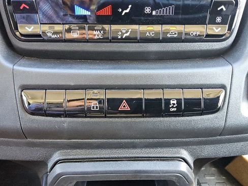 New 2026 RAM ProMaster 2500 w/ Convenience Group image 22