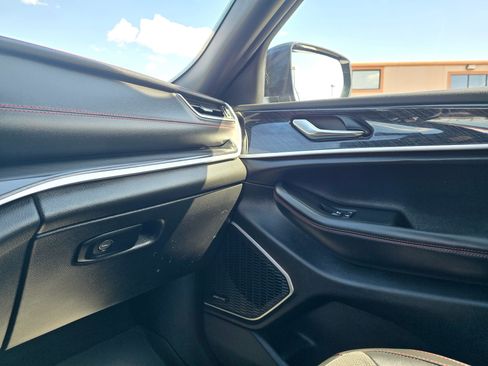 Used 2022 Jeep Grand Cherokee Trailhawk w/ ADV Protech Group II image 27