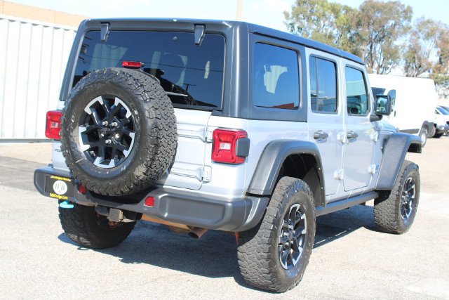 Used 2024 Jeep Wrangler Unlimited Rubicon 4xe AWD/4WD image 5