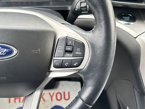 Used 2022 Ford Explorer XLT w/ Equipment Group 202A image 32