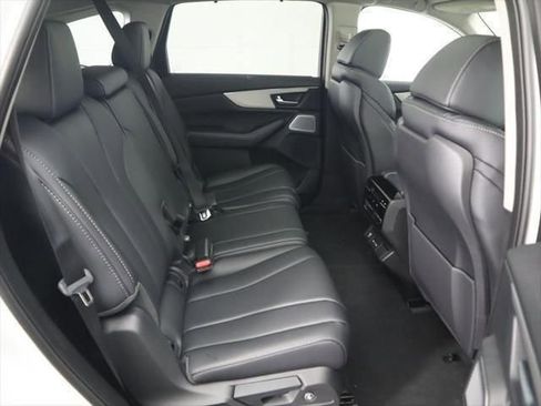 Used 2026 Acura MDX w/ Technology Package image 24