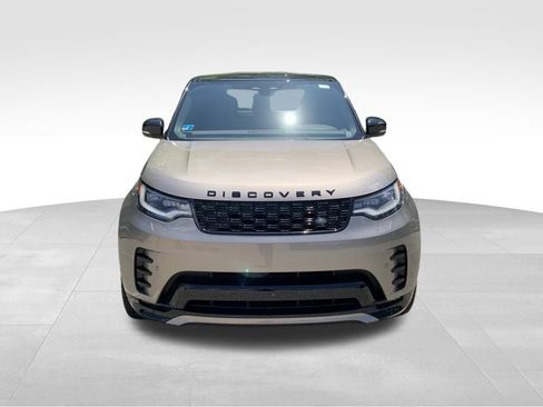 Certified 2024 Land Rover Discovery Dynamic SE image 2