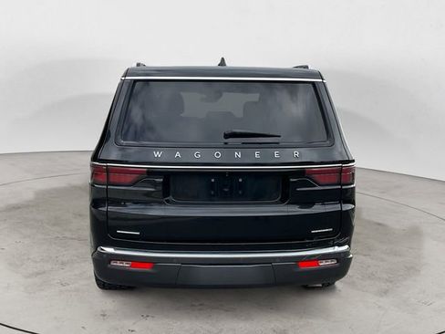 Used 2022 Jeep Wagoneer Series II AWD/4WD image 4