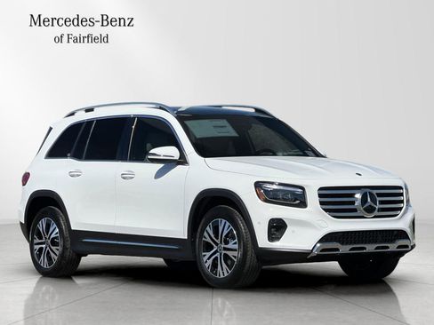 New 2026 Mercedes-Benz GLB 250 image 9