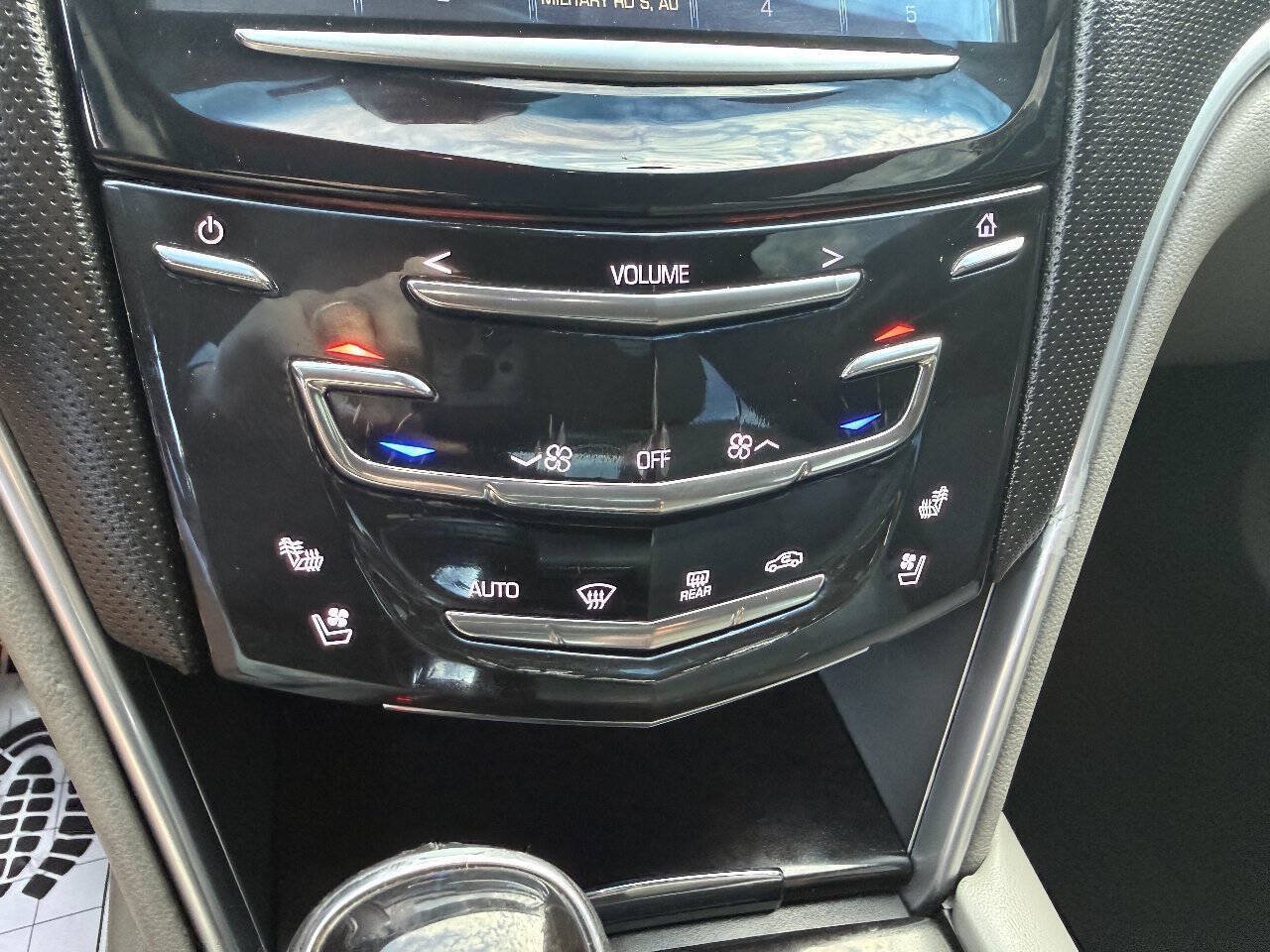 Used 2016 Cadillac XTS Luxury AWD/4WD image 21