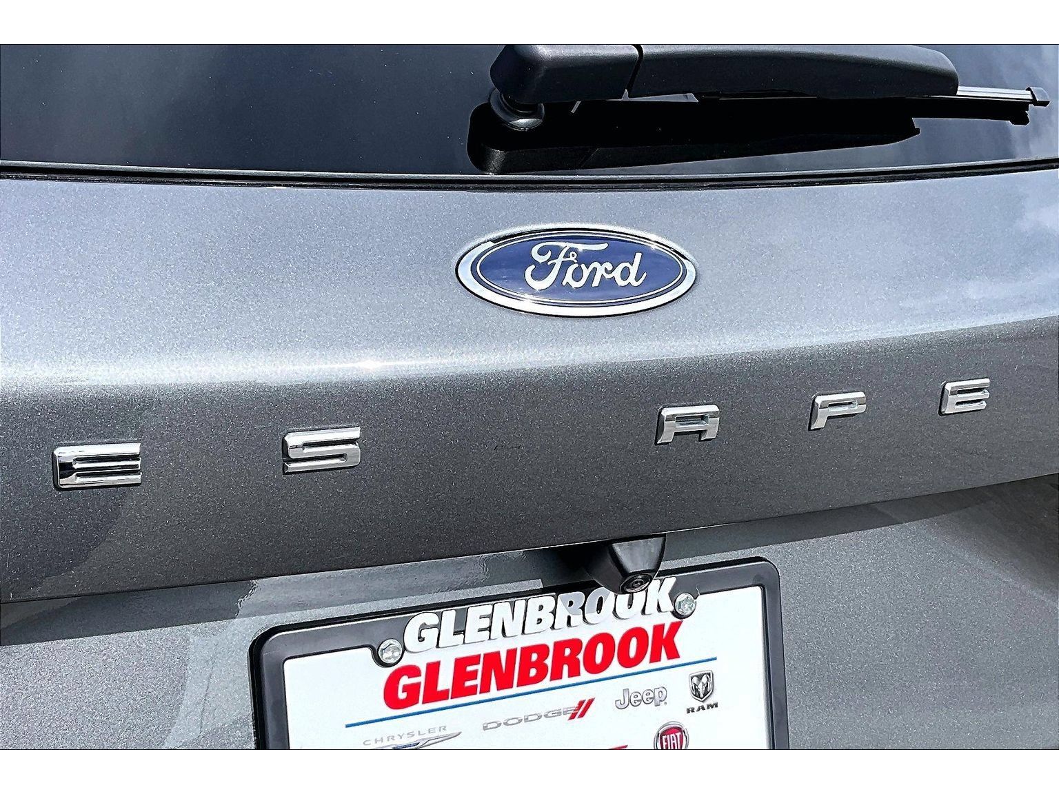 Used 2025 Ford Escape Active AWD/4WD image 37
