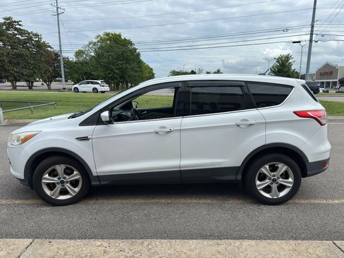 Used 2014 Ford Escape SE FWD image 7