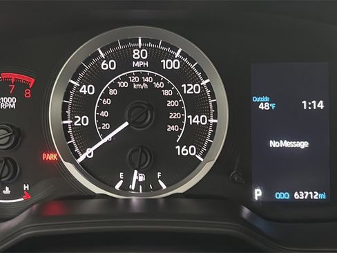 Used 2022 Toyota Corolla LE image 18