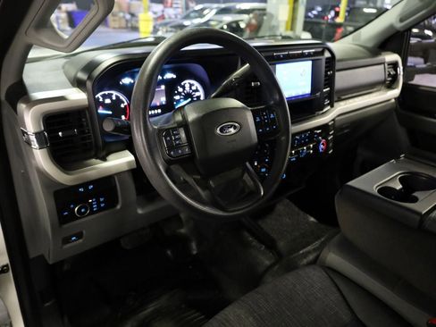 Certified 2024 Ford F350 XLT w/ FX4 Off-Road Package image 23