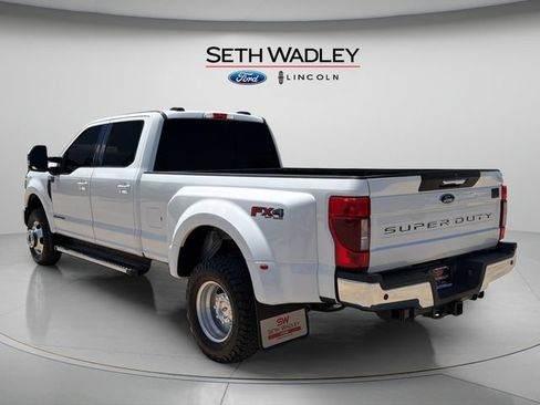 Certified 2021 Ford F350 Lariat AWD/4WD image 5