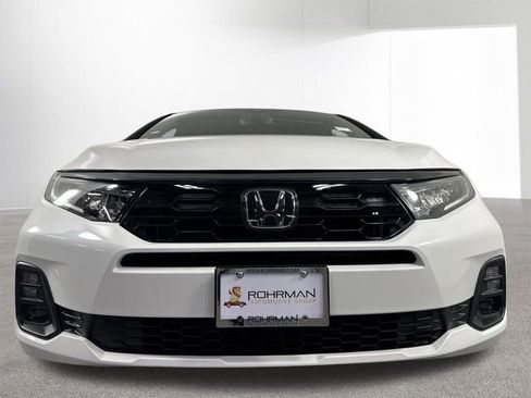 Certified 2026 Honda Odyssey Touring image 29