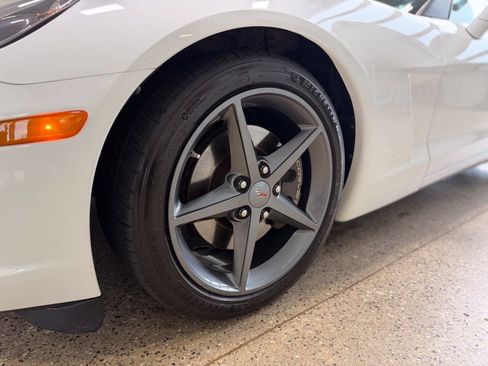 Used 2012 Chevrolet Corvette Convertible w/ 4LT Preferred Equipment Group RWD image 3
