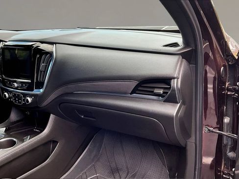 Used 2023 Chevrolet Traverse High Country w/ LPO, Floor Liner Package AWD/4WD image 24
