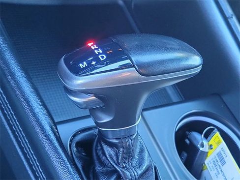 Used 2021 Dodge Durango SXT image 16