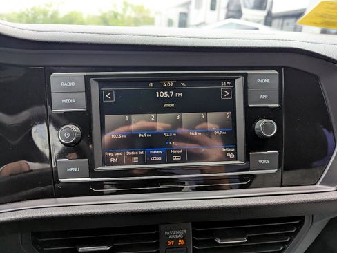 Used 2020 Volkswagen Jetta R-Line image 21