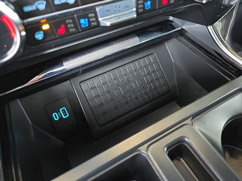 Used 2024 Ford F150 Raptor image 18