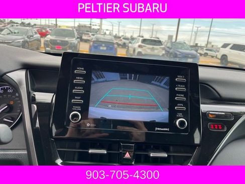 Used 2023 Toyota Camry SE image 11
